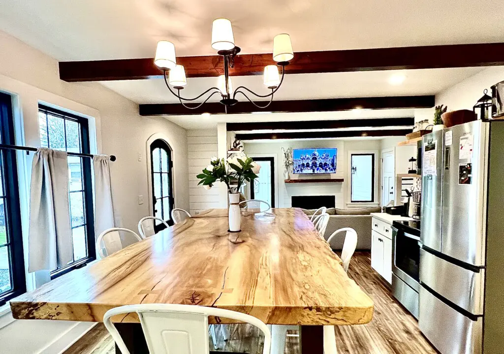 Arch Dining Room