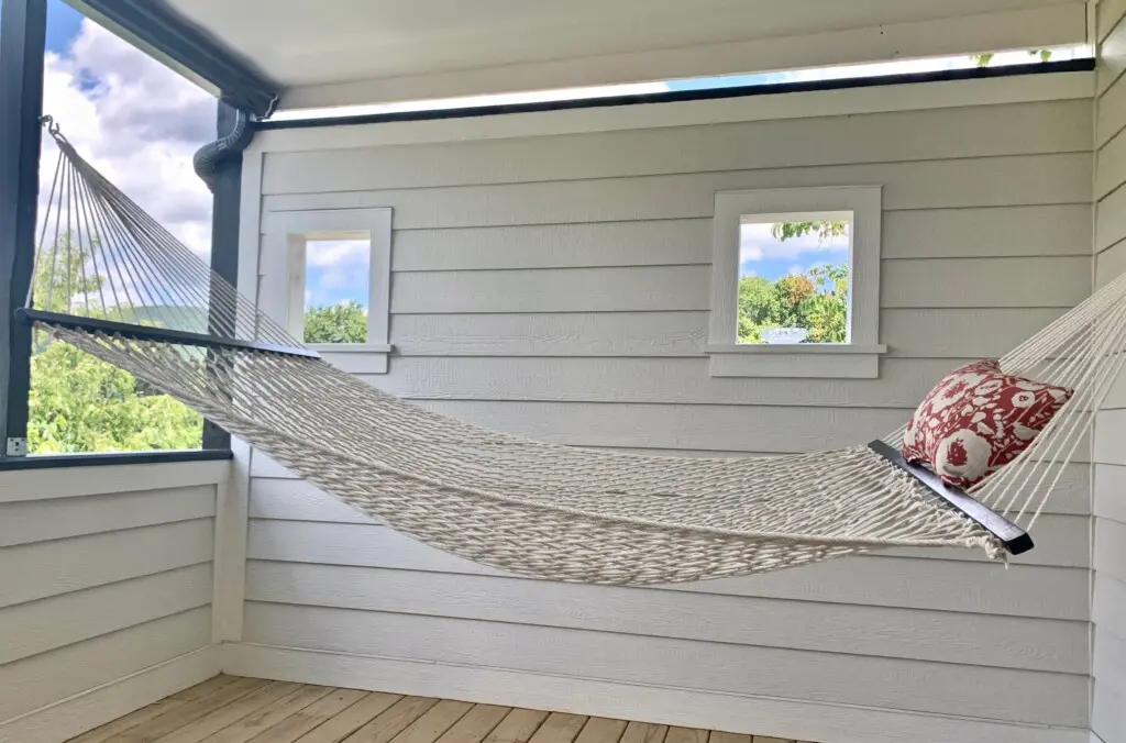 Blue Hammock