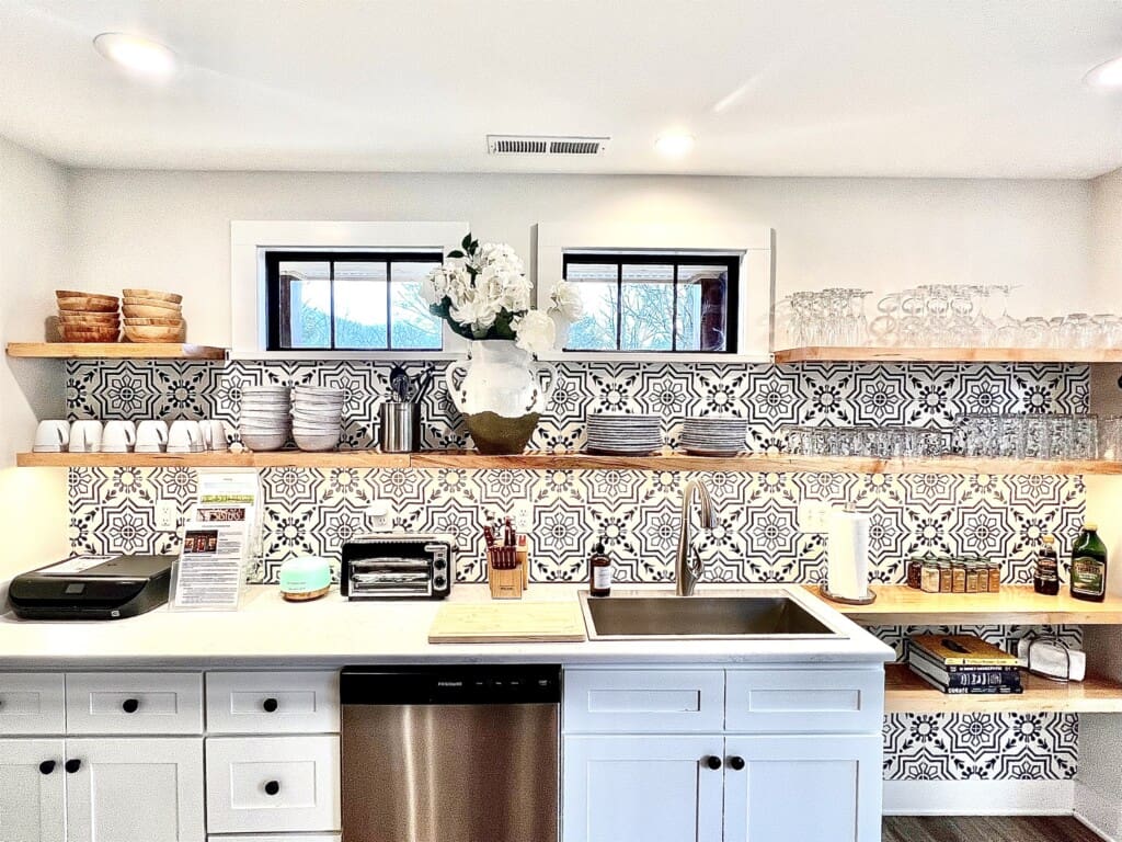 Arch Kitchen