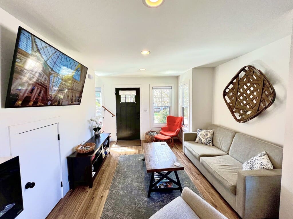 Cottage Living Room